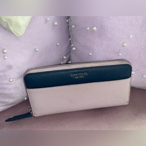 KATE SPADE NEW YORK Cameron Large Continental PreLoved Wallet Lavender/NavyBlue